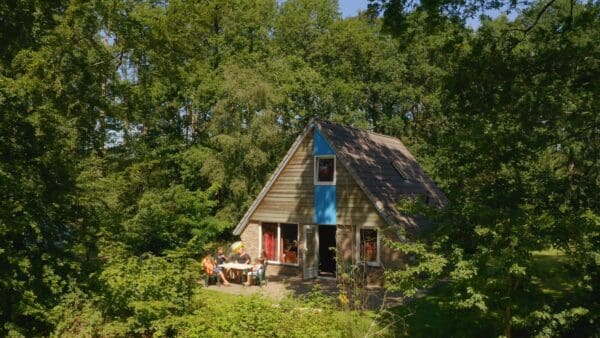 4-Persoons Vakantiehuis (C4) in Assen Drenthe - Afbeelding 2