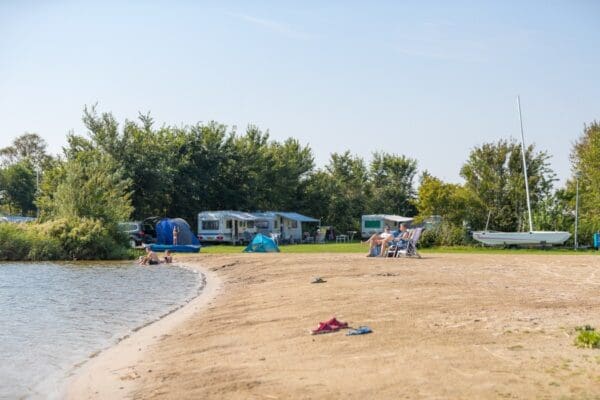 Vakantiepark De Kuilart in Koudum Friesland - Afbeelding 2