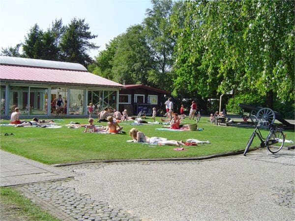 Camping De Bronzen Emmer in YES true - rentatentnederland.nl