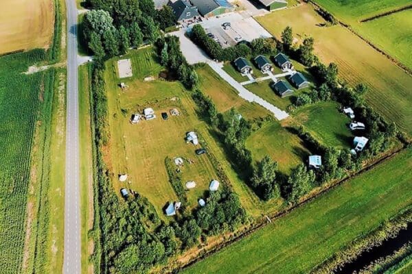 Camping De Kan Hoeve in De Veenhoop Friesland - Afbeelding 3