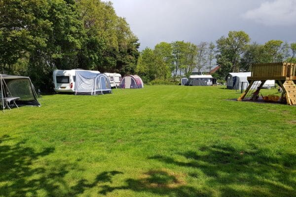 Minicamping De Heuvel in Kerkwerve Zeeland - Afbeelding 3