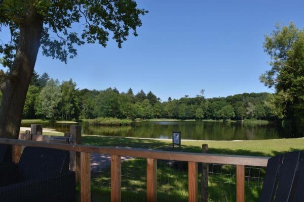 Strandchalet met hottub in Rheeze Nederland - Afbeelding 3