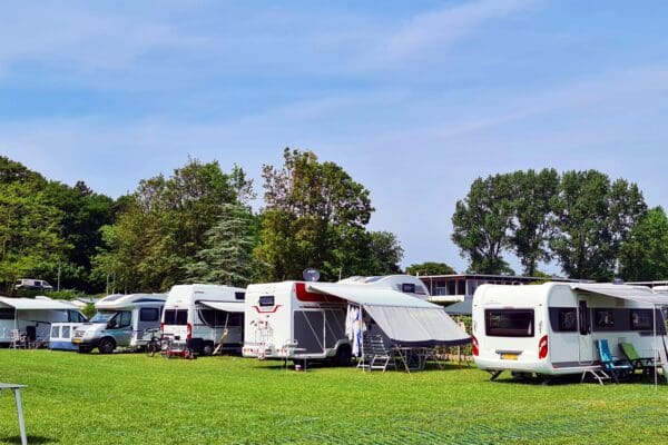 Camping Le Parage in Noordwijk Zuid-Holland - Afbeelding 3