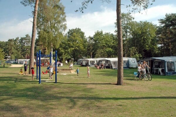 Ardoer Camping De Heldense Bossen in Helden Limburg - Afbeelding 2
