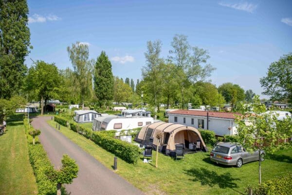 Recreatiepark Den Blanken in YES true - rentatentnederland.nl