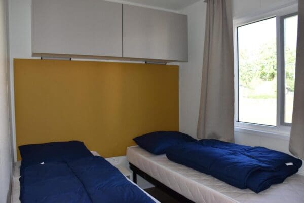 Verandachalet de luxe 6 persoons , 2 badkamers in Rheeze Nederland - Afbeelding 7