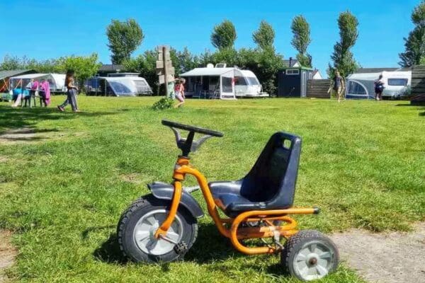 Camping De Tulpenweide in Breezand Noord-Holland