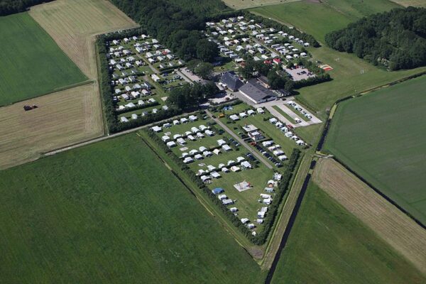 Camping De Ikeleane in Bakkeveen Friesland - Afbeelding 3