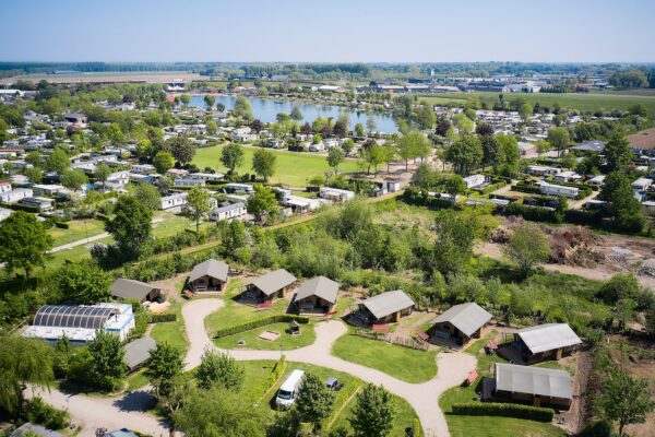 Camping Betuwestrand in YES true - rentatentnederland.nl