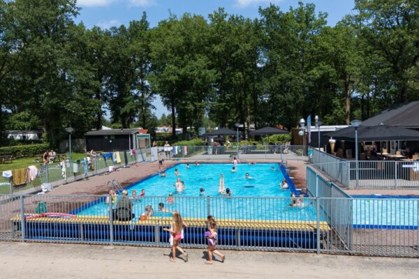 Camping De Vossenburcht in IJhorst Overijssel - Afbeelding 3