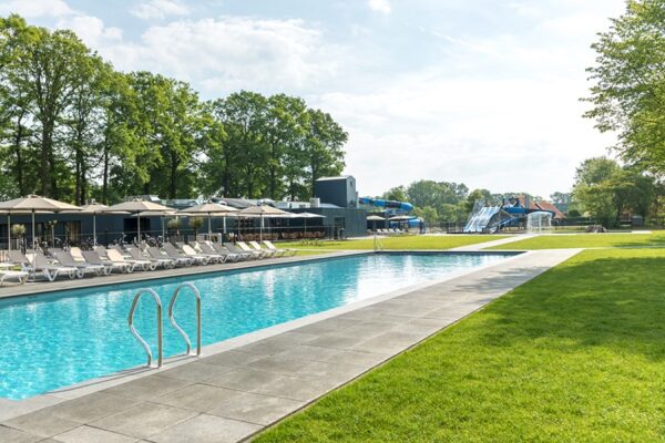 Camping Vakantiepark De Twee Bruggen in Winterswijk Gelderland - Afbeelding 2