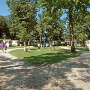 Ardoer Camping De Heldense Bossen in YES true - rentatentnederland.nl