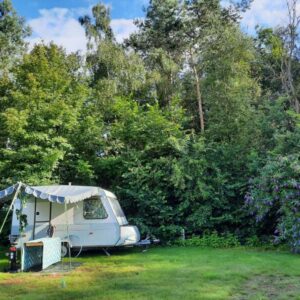 Camping Ont Moeten. Rekken