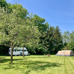 Kampeerplek in de natuur. WINTERSWIJK RATUM in de ACHTERHOEK