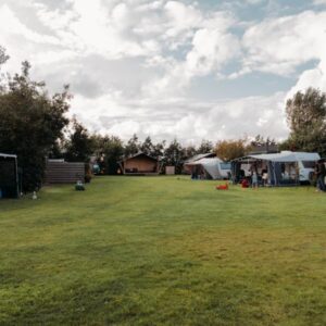 Kamperen bij de boer in een nieuw jasje.. ..met meer luxe’. Breezand