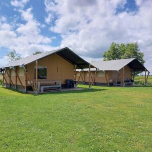 Luxe kamperen op de boerderij met uitzicht over de polder. Kamerik