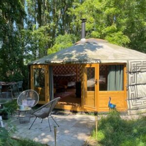 Natuurcamping aan het Markermeer - kamperen & accommodaties. Venhuizen