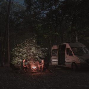 Natuurcamping verscholen in de bossen van de Veluwse Zoom. Renkum