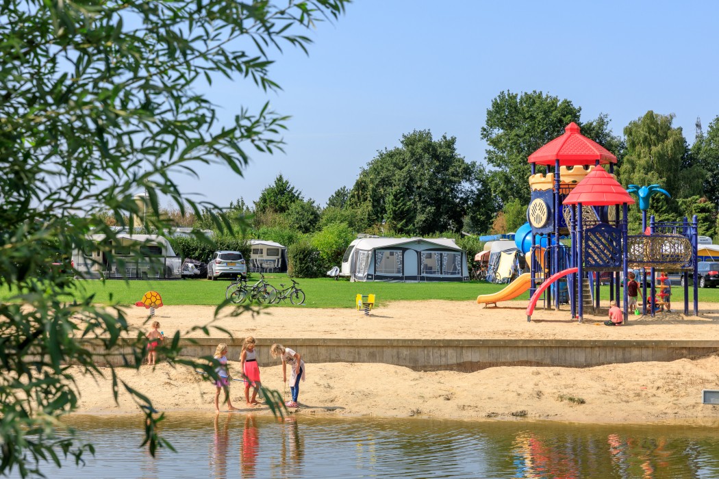 Vakantiepark 't Akkertien in Vollenhove Overijssel - Afbeelding 6