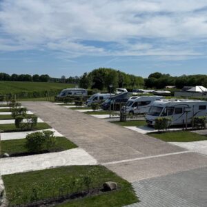 Camping De Ikeleane in YES true - rentatentnederland.nl