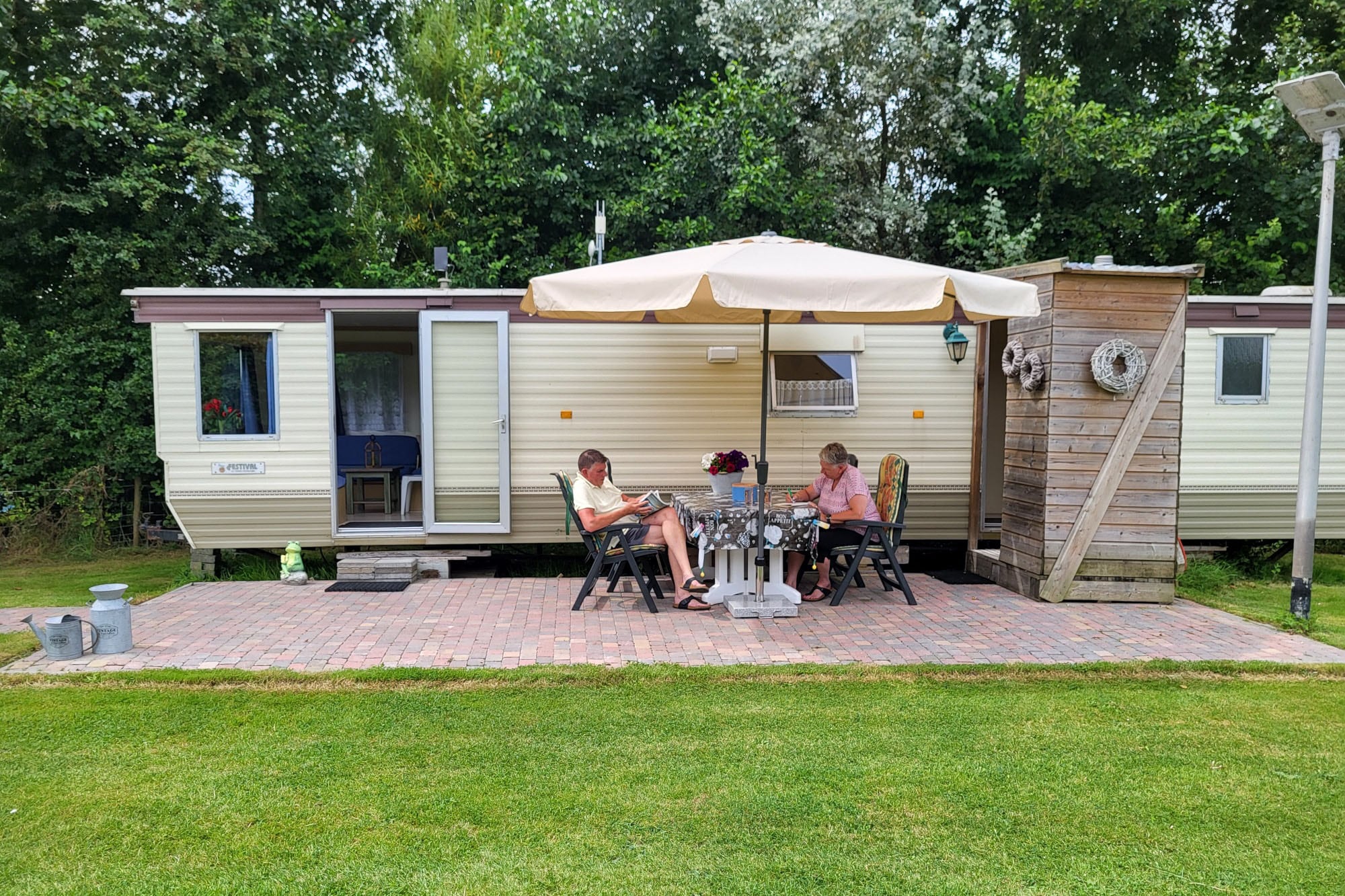 Camping Het Twiskerveld in Twisk Noord-Holland - Afbeelding 3