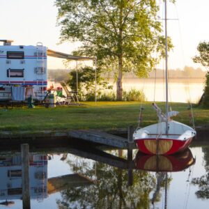 Cnossen Leekstermeer in Nietap Friesland - rentatentnederland.nl