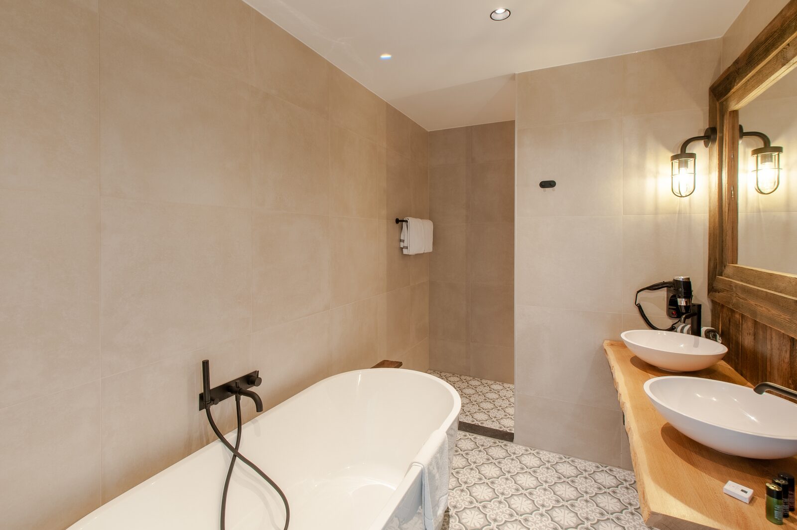 Suite Deluxe | 4 personen in Tholen Zeeland - Afbeelding 4