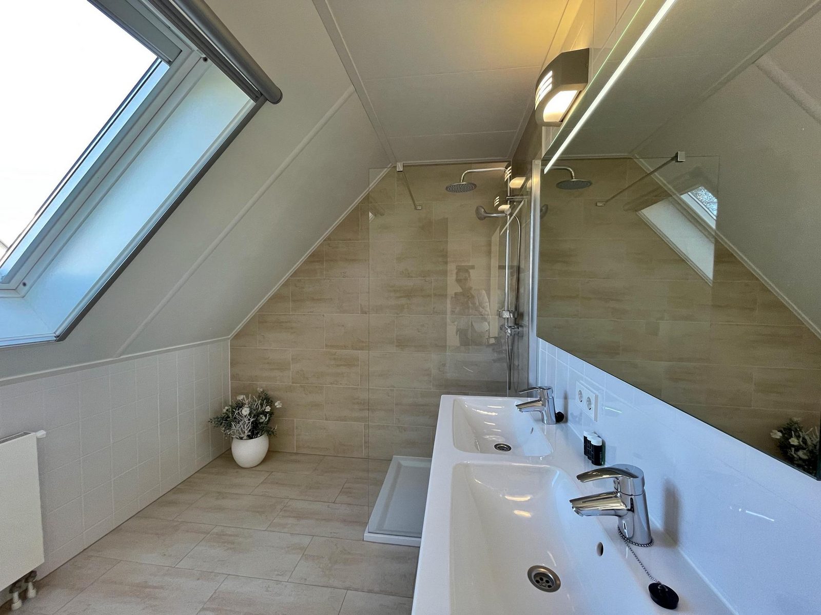 Villa Oesterdam | 12 personen in Tholen Zeeland - Afbeelding 10