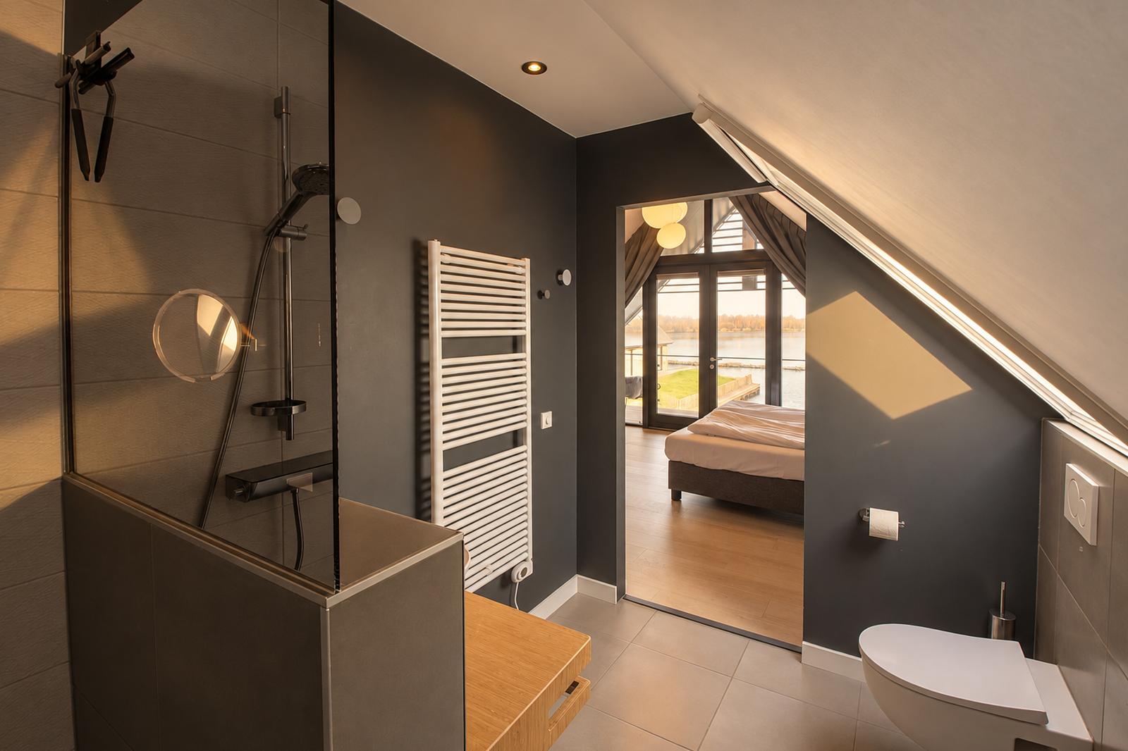 Villa Oesterdam Deluxe | 4 personen in Tholen Zeeland - Afbeelding 4