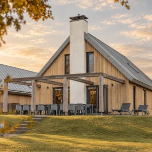 Villa Oesterdam Wellness | 16 personen in Tholen Zeeland - rentatentnederland.nl